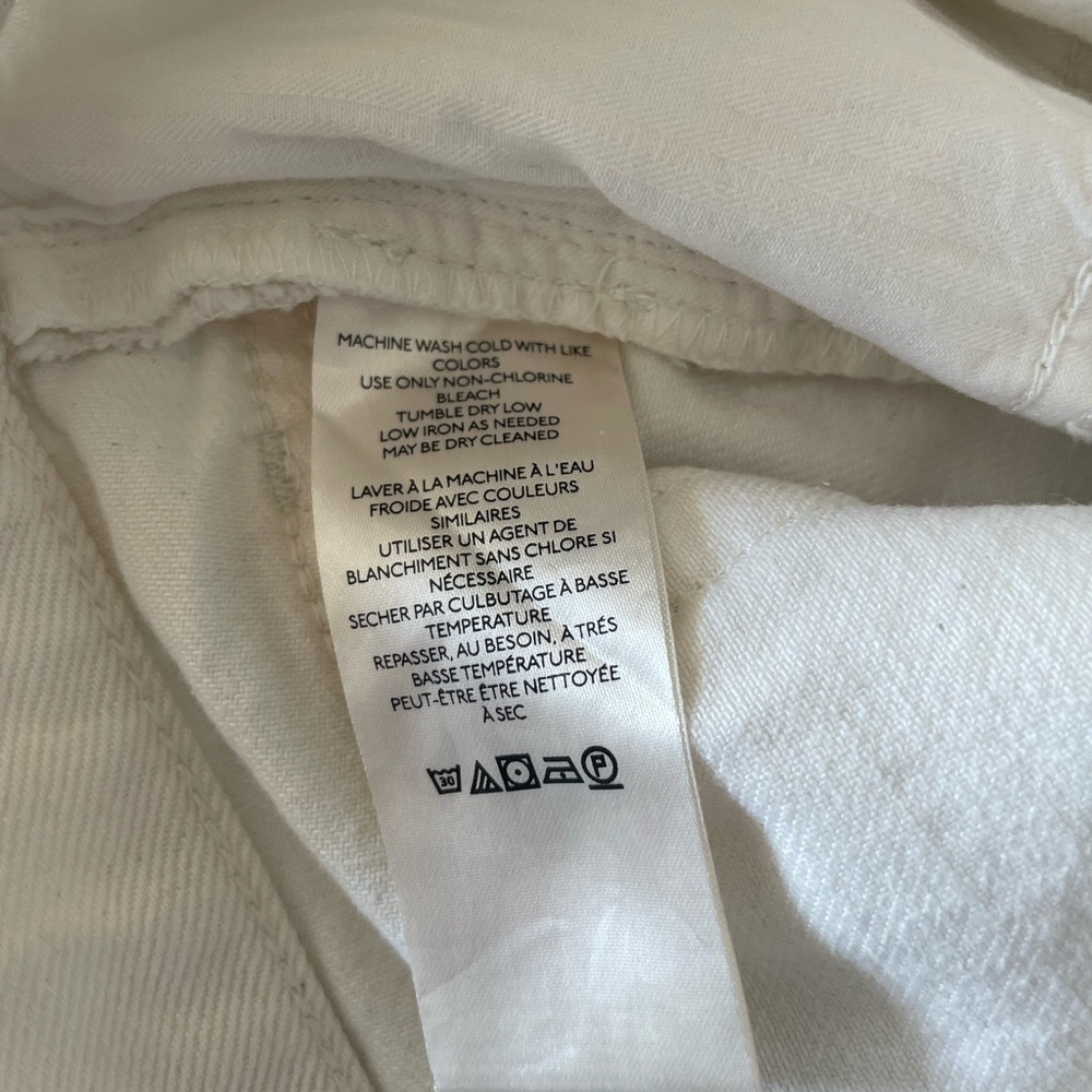 Free People We the Free Distressed NWT White Denim Shorts Size 28 - Picture 10 of 11